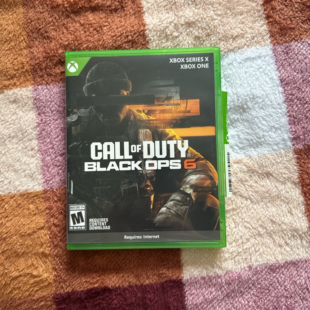 Call of Duty: Black Ops 6 for Xbox One - Green Case